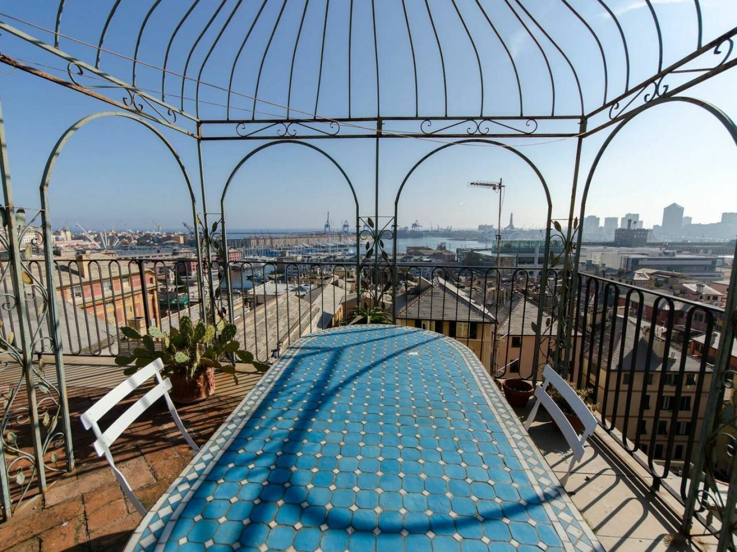 Joivy Sunny Apartment With Panoramic Terrace And Stunning View ジェノヴァ エクステリア 写真
